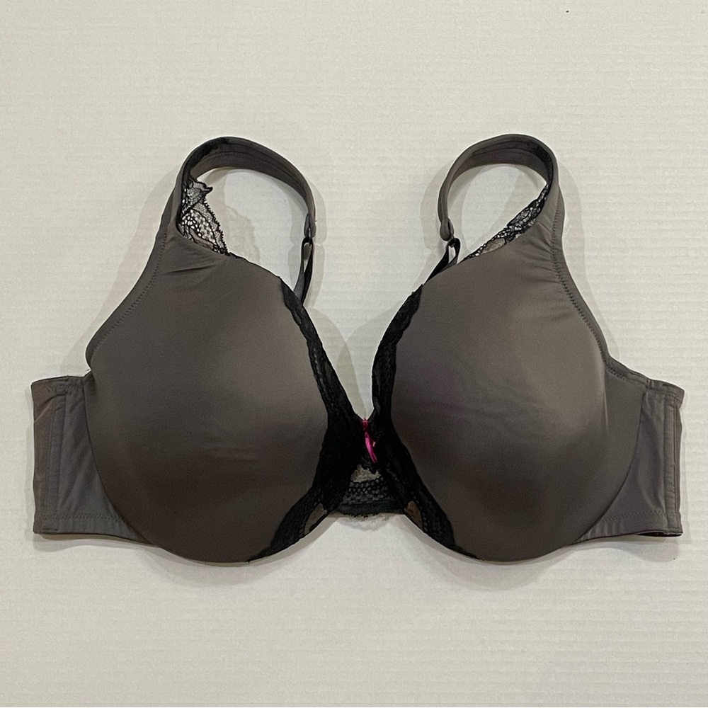 Cacique Gray Lightly Lined Full Coverage Underwire Bra Women’s Sz 44C